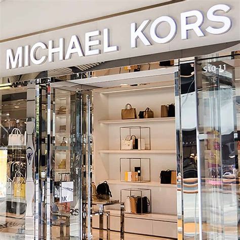 michael kors returns online.